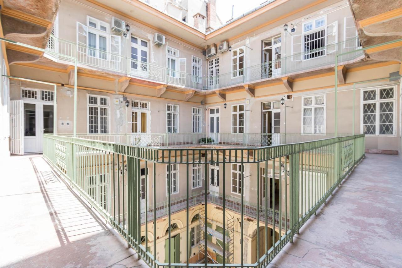 Adele'S Apartment Close To Danube And Fashion Street Budapest Eksteriør bilde